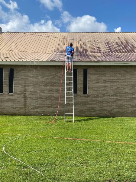 roof cleaning services near me 2